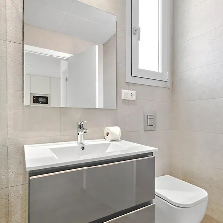 Ema 21 アパート *